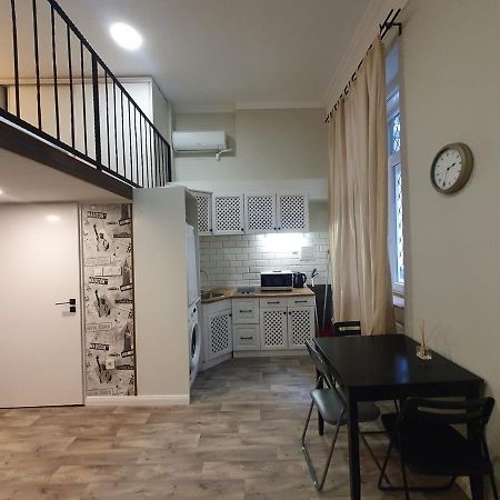 Madam With Ac And The Central Location Budapest Bagian luar foto
