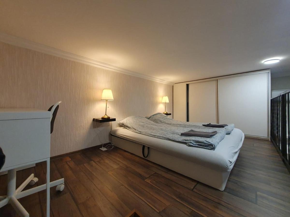 Madam With Ac And The Central Location Budapest Bagian luar foto